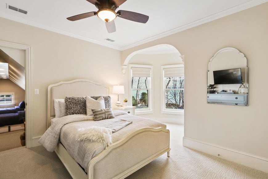 Fourth upstairs bedroom